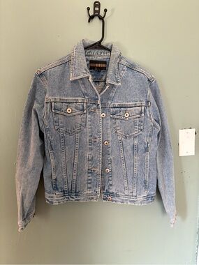 Light Wash Denim Jacket -
